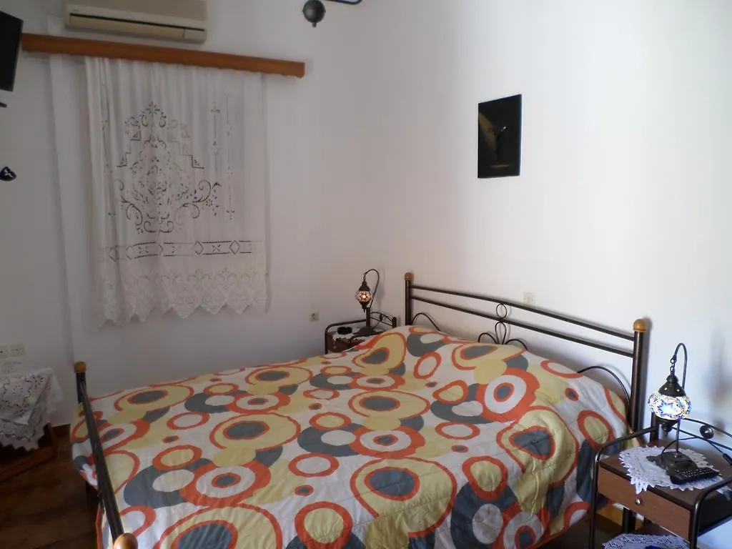 Nitsa Rooms Fiskardo 0*,